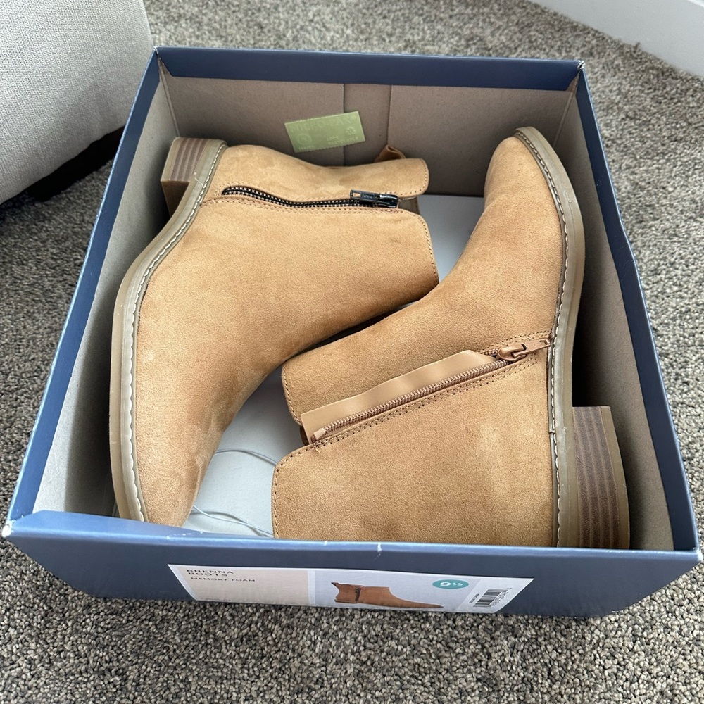 Universal Thread—Brenna Boots - Picture 2 of 5